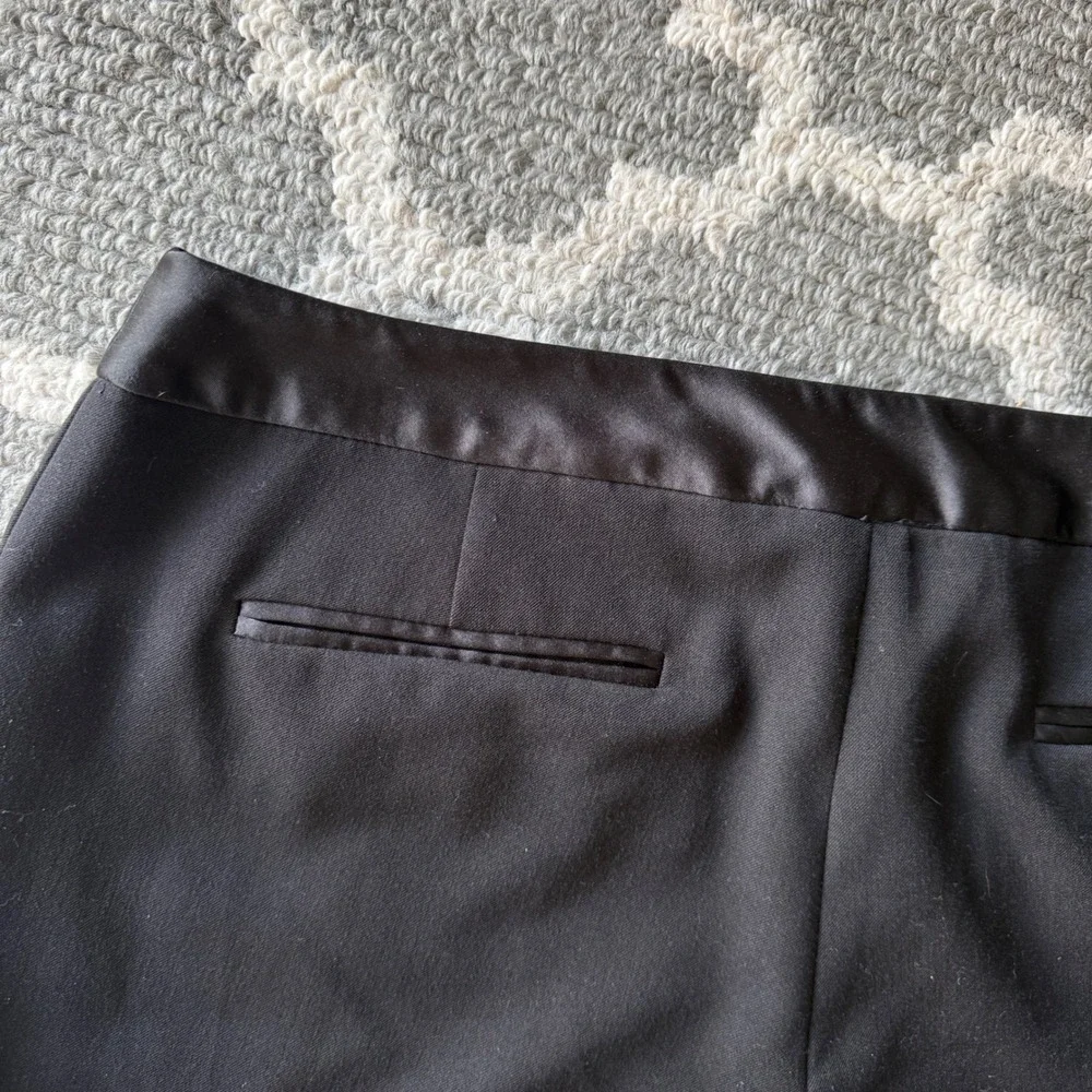 2000s Y2K Charlotte Russe Black Satin Trim Mini Shorts - Picture 5 of 5